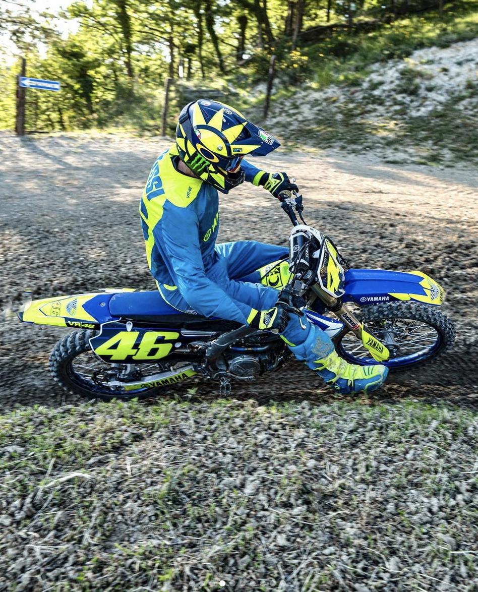 valentino rossi motocross helmet