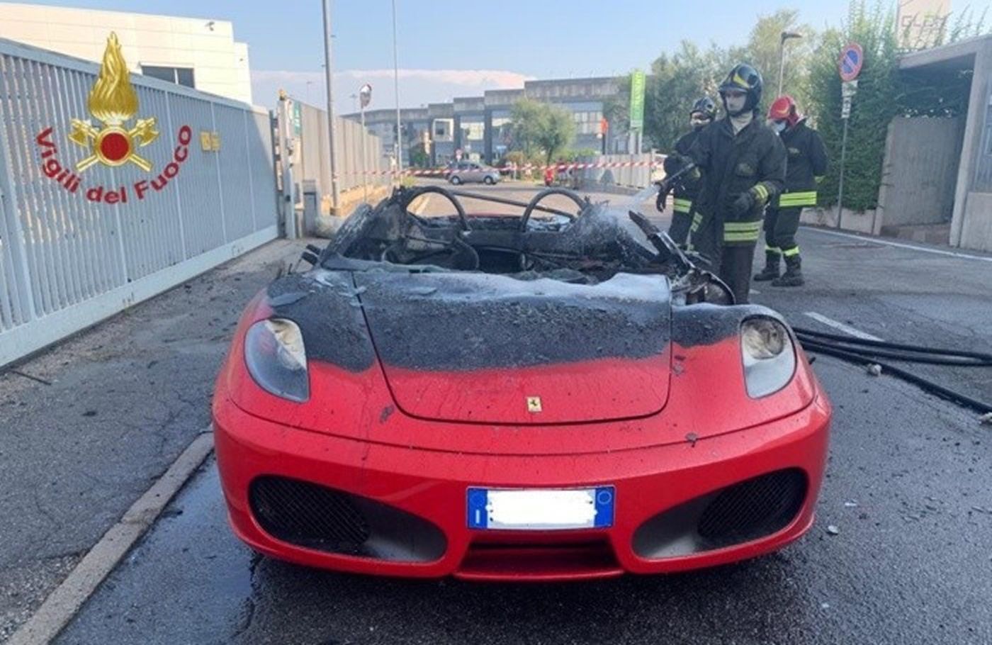 Ferrari F430 On Fire A Few Minutes After Pick Up At The Dealership Gpone Com