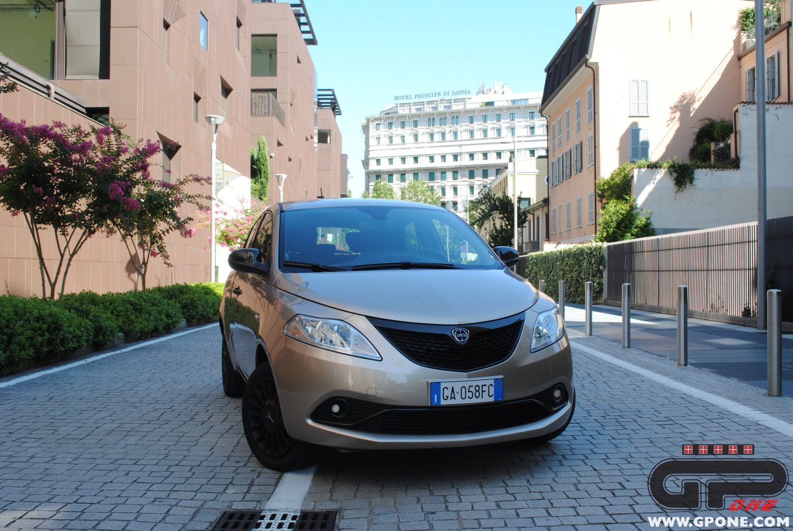 Lancia Ypsilon Hybrid EcoChic: nasce l'ibrido in stile Lancia per essere  più attenti all'ambiente - Gruppo Maffei