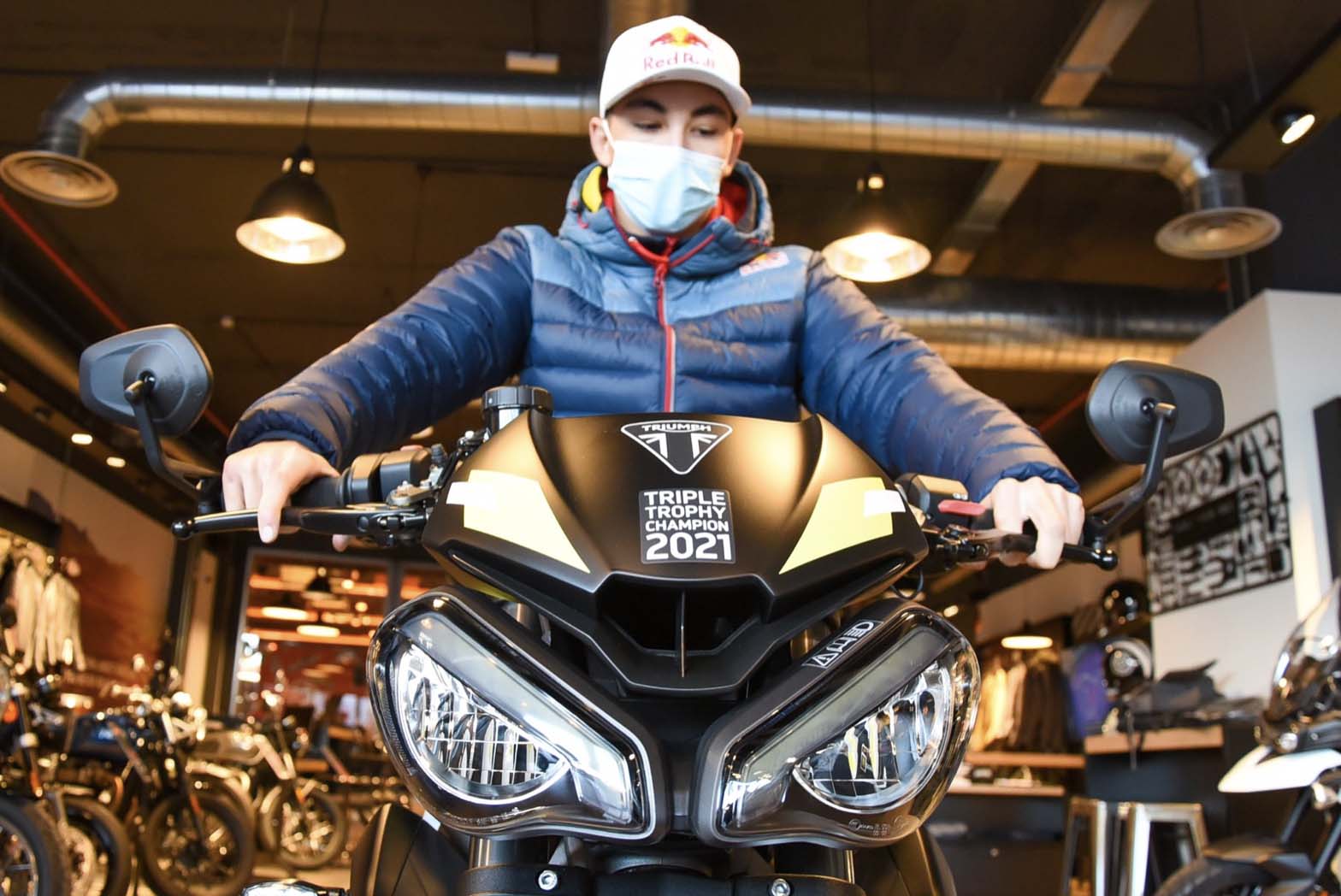 Moto2, Raul Fernandez : une Triumph Street Triple RS en cadeau