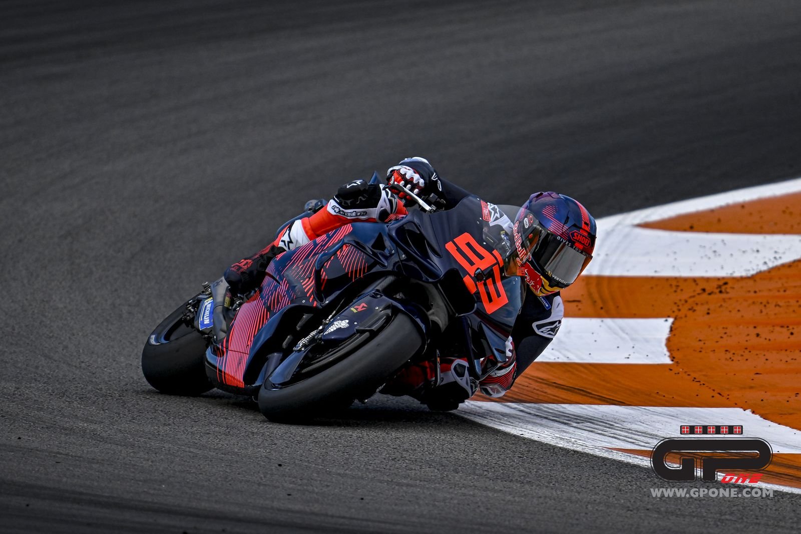 MotoGP Motorrad-Garagenmatte, 190 cm x 80 cm, offizielles Moto GP-Produkt