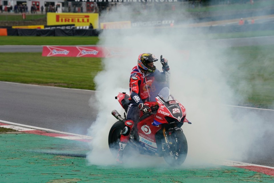 British superbikes 2020 on sale