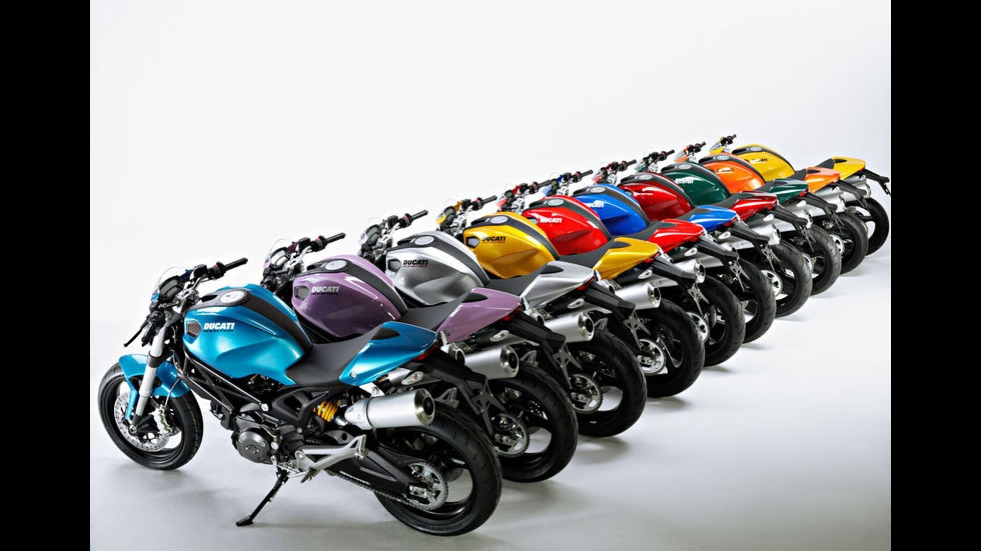 Moto News Ducati Monster Art 10 nuovi colori GPone