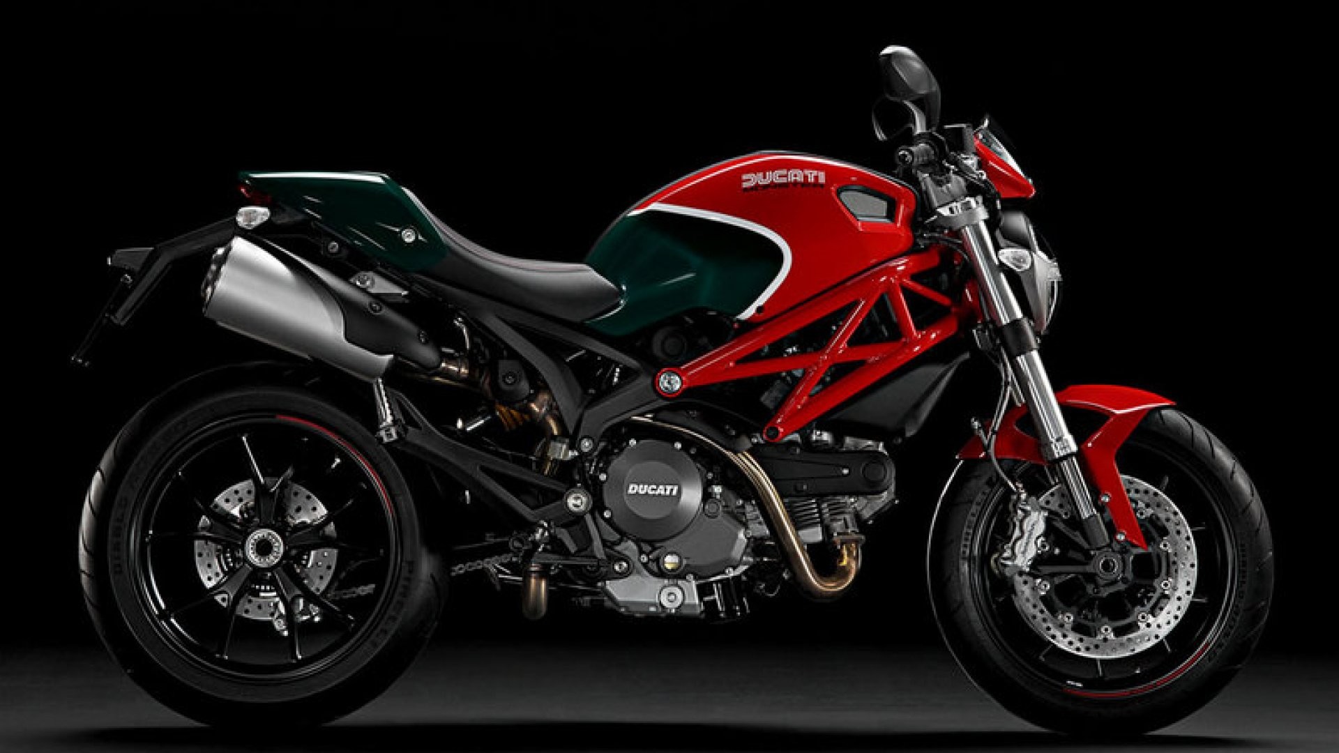 Ducati 796 monster 2010 discount