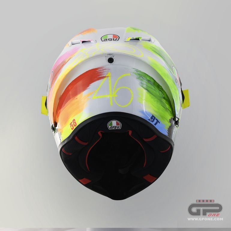 MotoGP Rossi s tricolor helmet for Mugello GPone