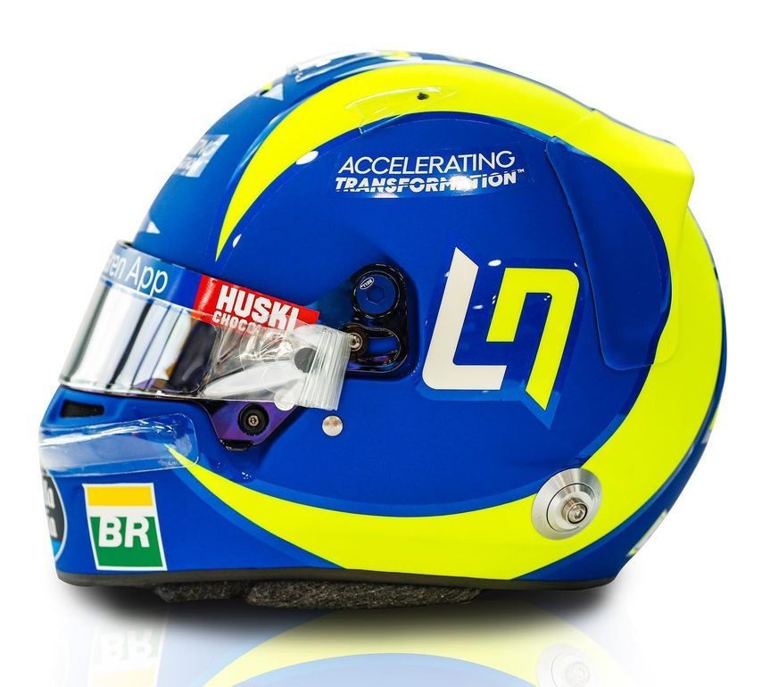 Lando norris best sale valentino rossi helmet