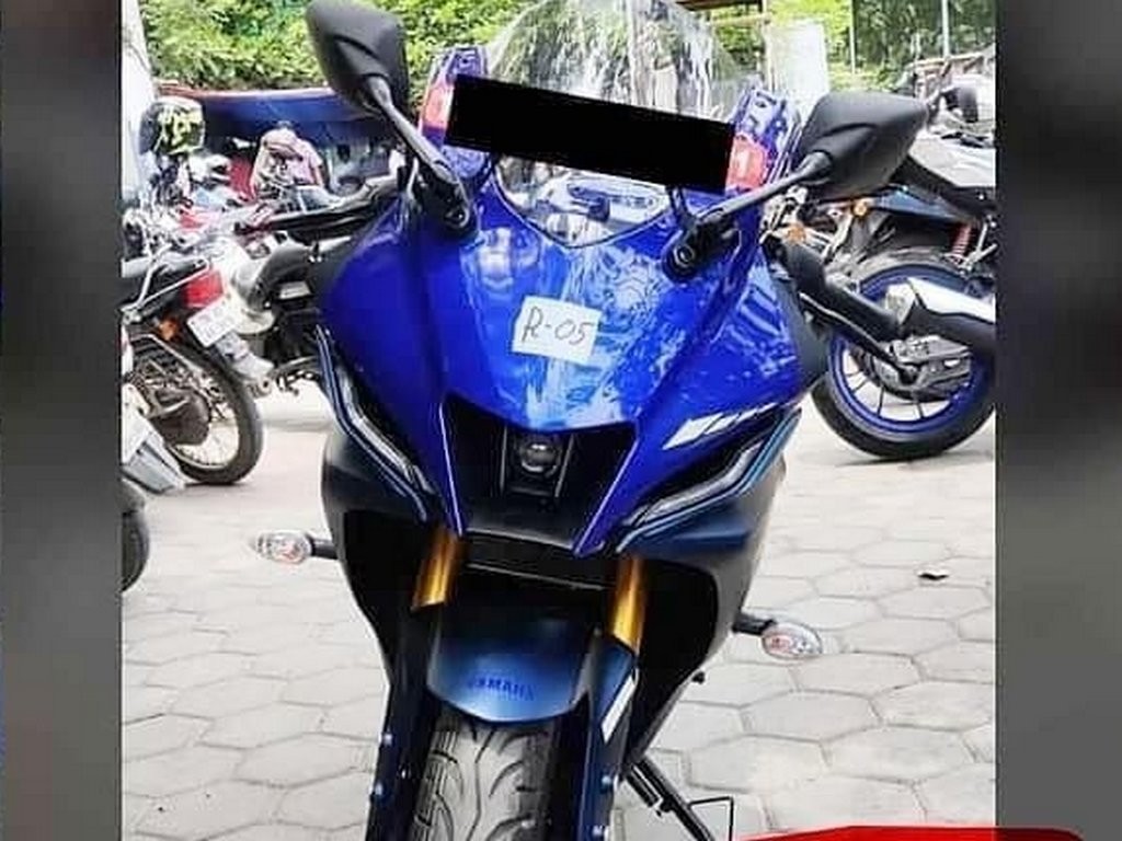 Moto News Yamaha R15 nuove foto spia della piccola sportiva GPone