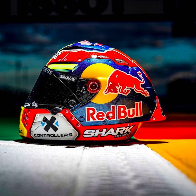 Casco red best sale bull motogp